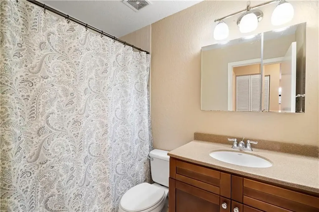 912 Congressional Way Deerfield Beach FL 33442