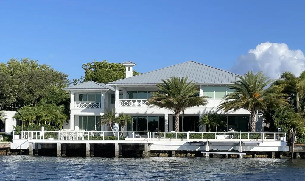 1900 Intracoastal Drive Fort Lauderdale FL 33305