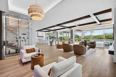 1900 Intracoastal Drive Fort Lauderdale FL 33305