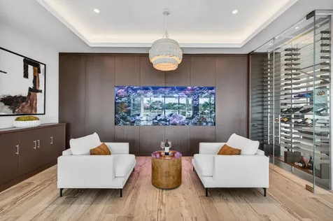 1900 Intracoastal Drive Fort Lauderdale FL 33305