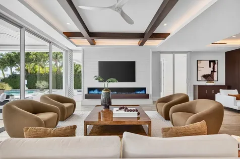 1900 Intracoastal Drive Fort Lauderdale FL 33305