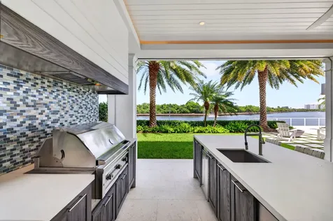 1900 Intracoastal Drive Fort Lauderdale FL 33305