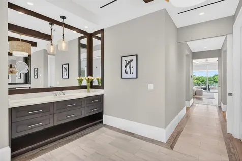 1900 Intracoastal Drive Fort Lauderdale FL 33305