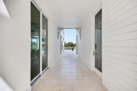 1900 Intracoastal Drive Fort Lauderdale FL 33305