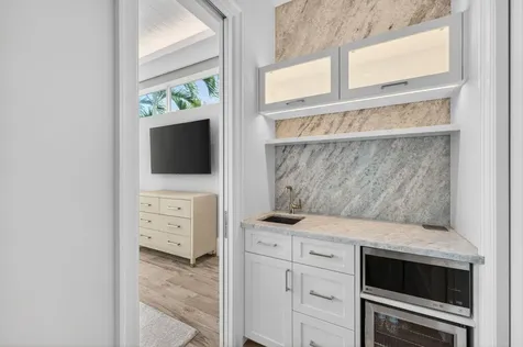 1900 Intracoastal Drive Fort Lauderdale FL 33305