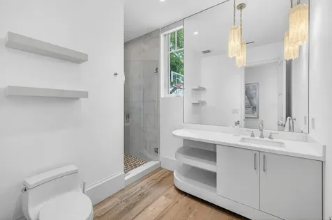 1900 Intracoastal Drive Fort Lauderdale FL 33305
