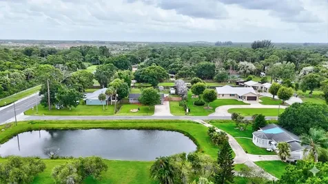 5773 Starcher Avenue Fort Pierce FL 34947