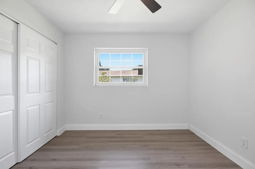 2726 6th Place Vero Beach FL 32968