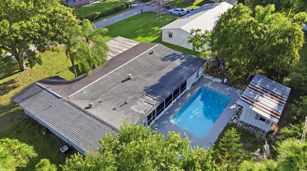 2726 6th Place Vero Beach FL 32968