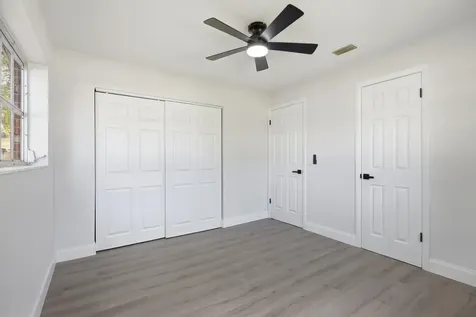 2726 6th Place Vero Beach FL 32968