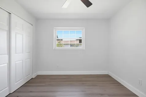 2726 6th Place Vero Beach FL 32968