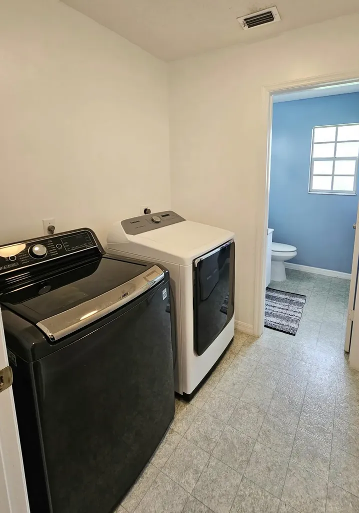 2388 SW Fern Circle Port St Lucie FL 34953