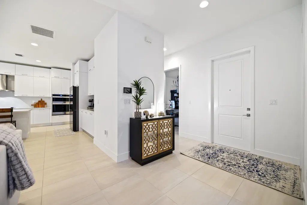 10466 SW 57th Court Cooper City FL 33328