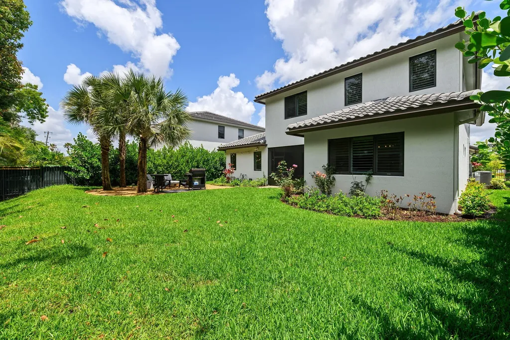 10466 SW 57th Court Cooper City FL 33328