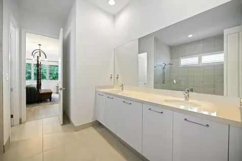10466 SW 57th Court Cooper City FL 33328