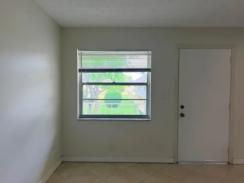 5174 NE 6th Avenue Oakland Park FL 33334