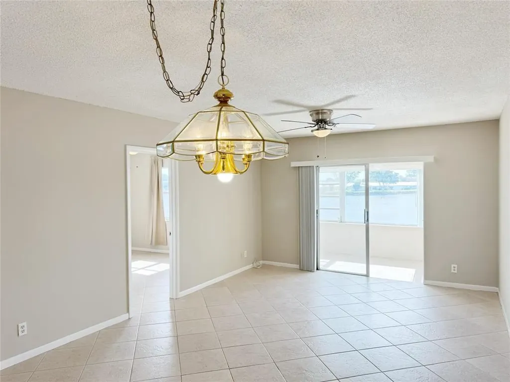 1116 Lake Terrace Boynton Beach FL 33426