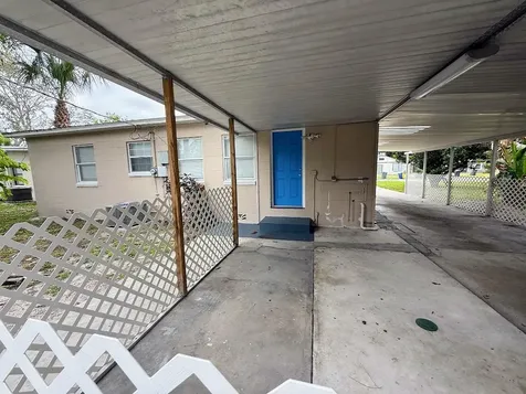 1010 Mayflower Road Fort Pierce FL 34950