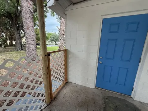 1010 Mayflower Road Fort Pierce FL 34950