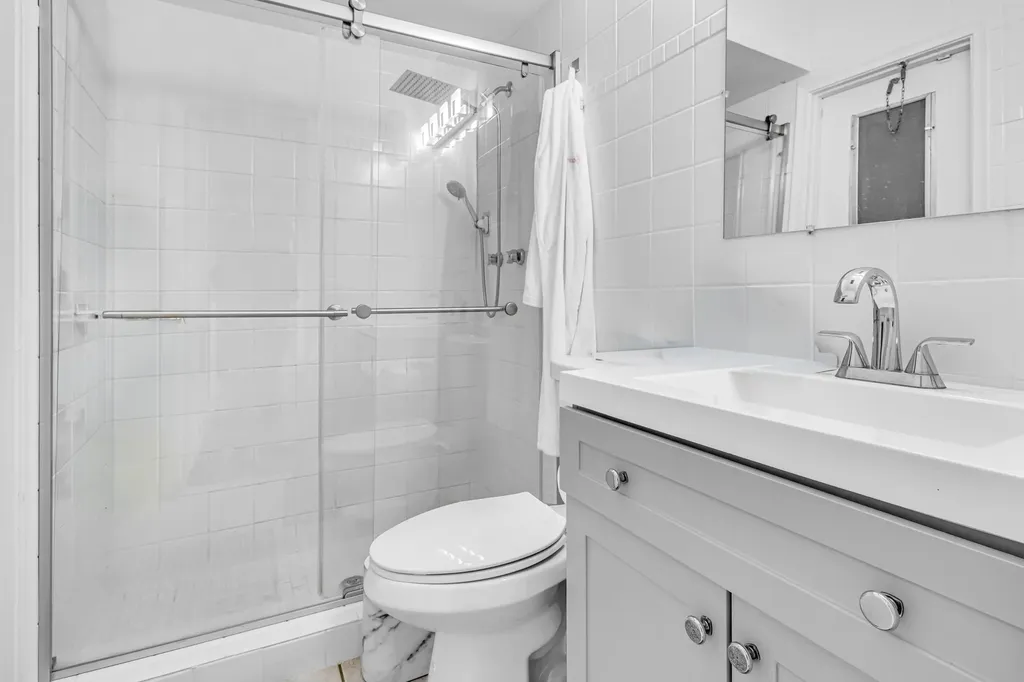 2200 N 47th Avenue Hollywood FL 33021