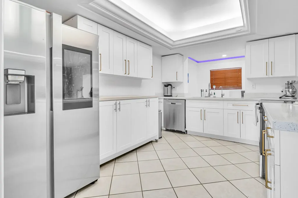 2200 N 47th Avenue Hollywood FL 33021