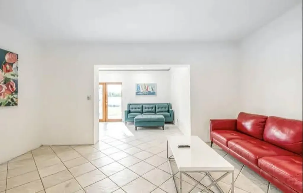 2200 N 47th Avenue Hollywood FL 33021