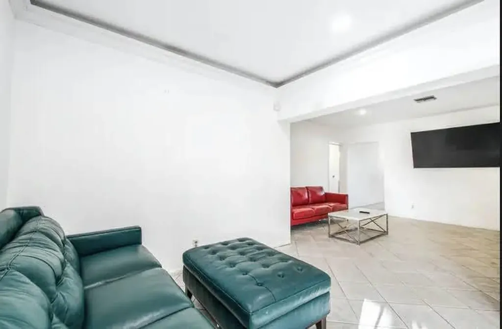 2200 N 47th Avenue Hollywood FL 33021
