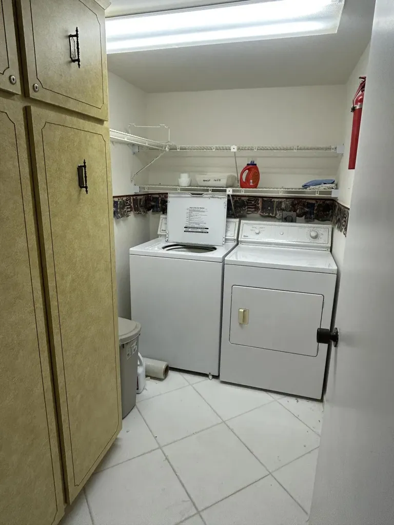 5390 NW Woodland Lakes Drive Palm Beach Gardens FL 33418