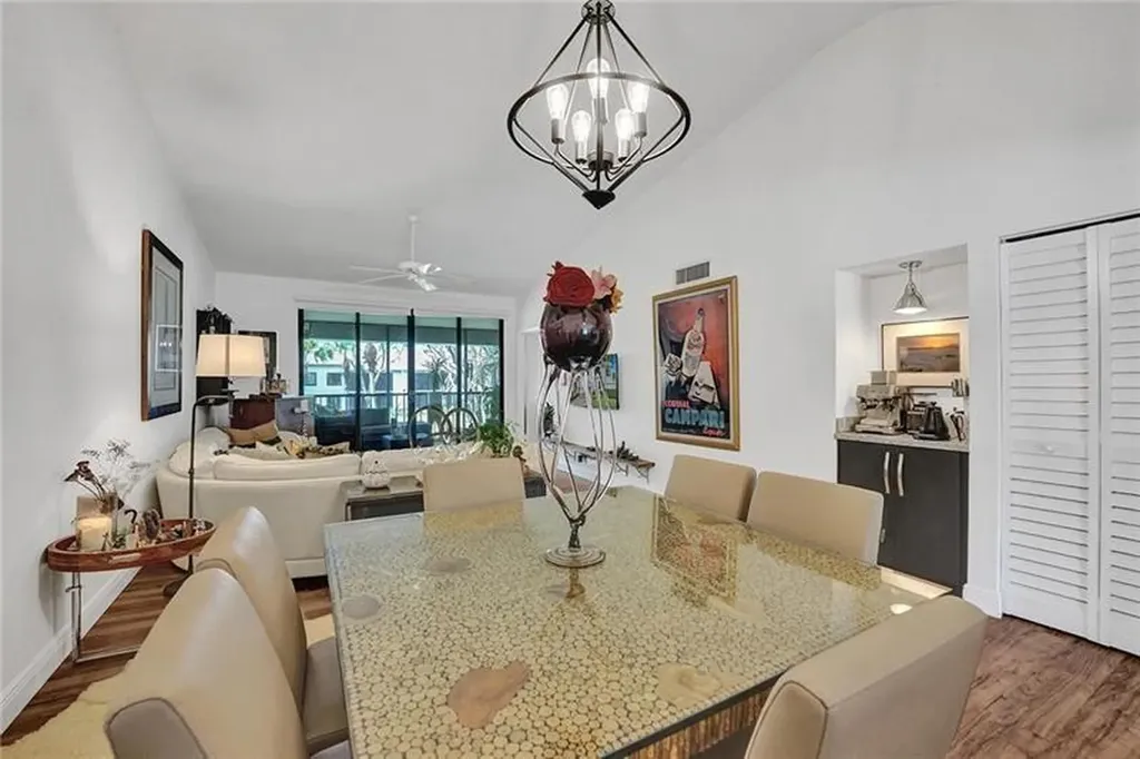7533 Glendevon Lane Delray Beach FL 33446