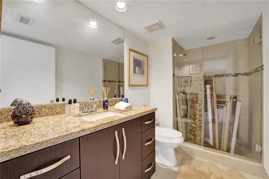 7533 Glendevon Lane Delray Beach FL 33446