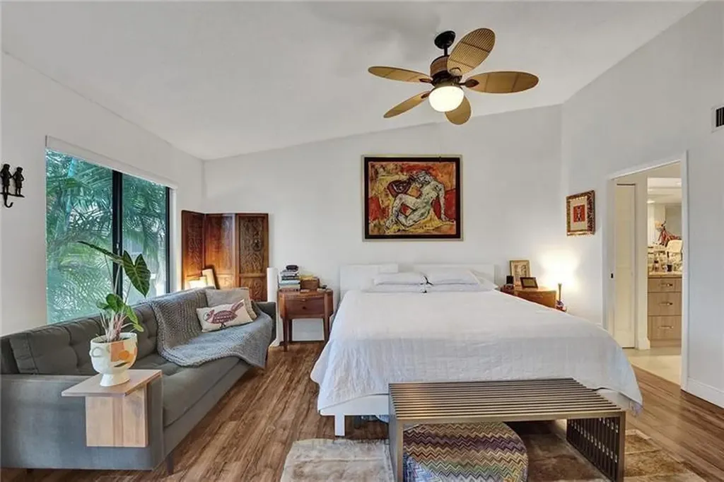 7533 Glendevon Lane Delray Beach FL 33446