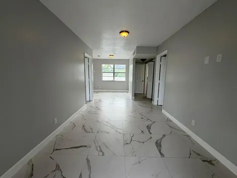 915 NE 8th Street Hallandale Beach FL 33009