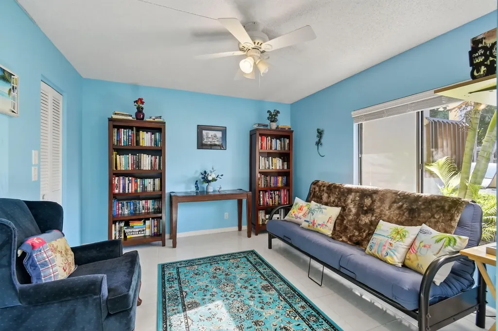 10155 Mangrove Drive Boynton Beach FL 33437
