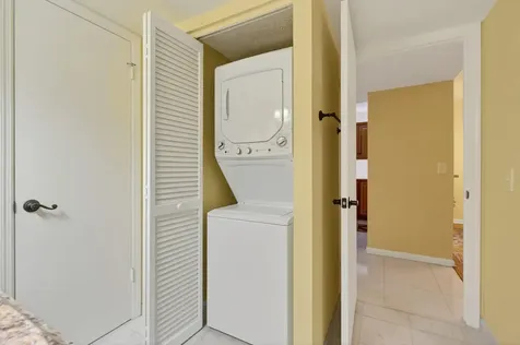 10155 Mangrove Drive Boynton Beach FL 33437