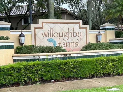 6264 Willoughby Circle Lake Worth FL 33463