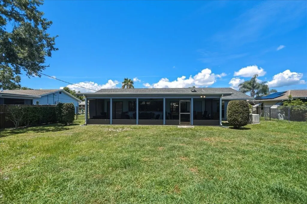 465 SE Asbury Lane Port St Lucie FL 34983