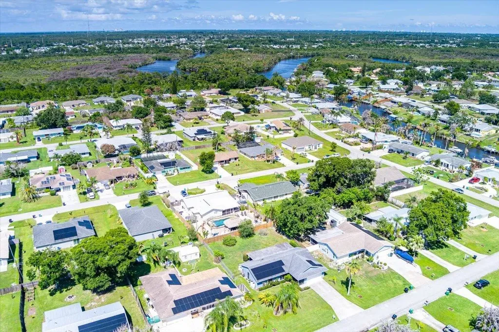 465 SE Asbury Lane Port St Lucie FL 34983