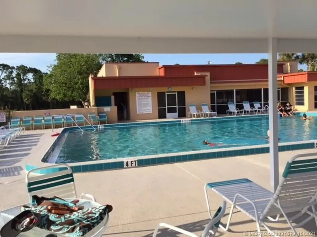 1 Lake Vista Trail Port St Lucie FL 34952