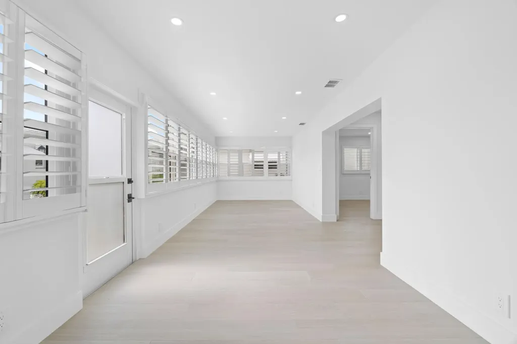 1304 SW 23rd Street Boynton Beach FL 33426