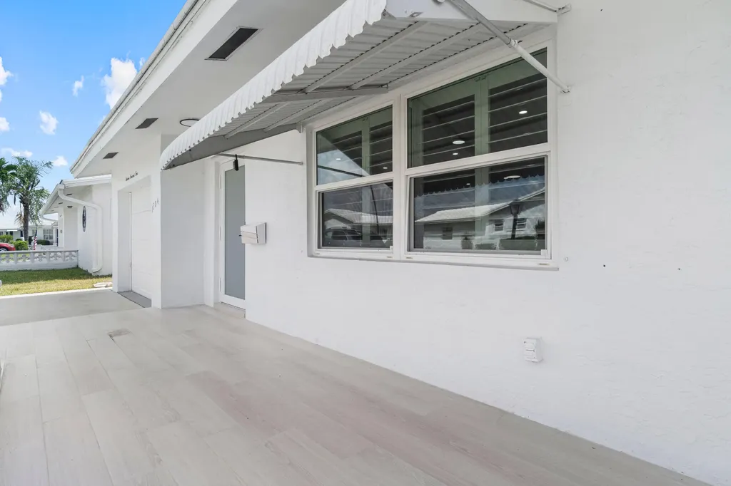 1304 SW 23rd Street Boynton Beach FL 33426
