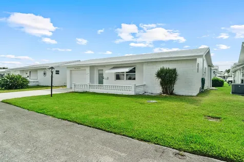 1304 SW 23rd Street Boynton Beach FL 33426