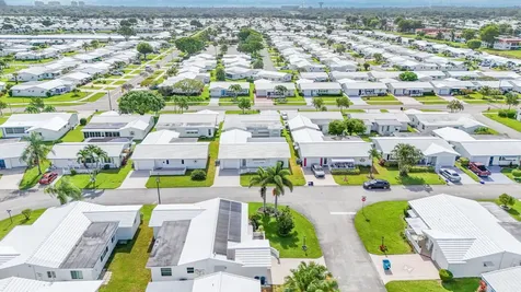 1304 SW 23rd Street Boynton Beach FL 33426