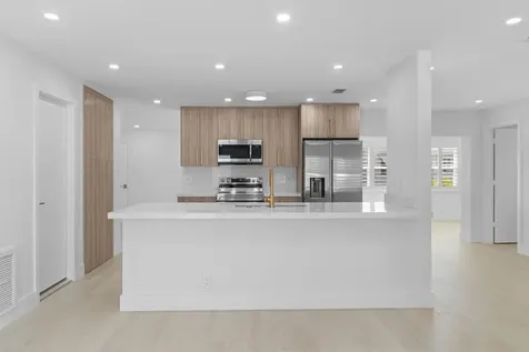 1304 SW 23rd Street Boynton Beach FL 33426