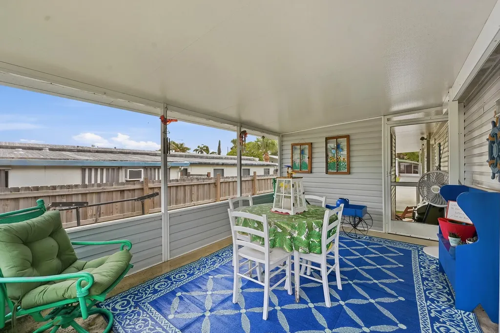 8355 SE Wren Avenue Hobe Sound FL 33455