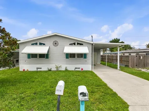 8355 SE Wren Avenue Hobe Sound FL 33455
