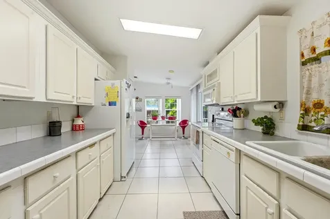 8355 SE Wren Avenue Hobe Sound FL 33455