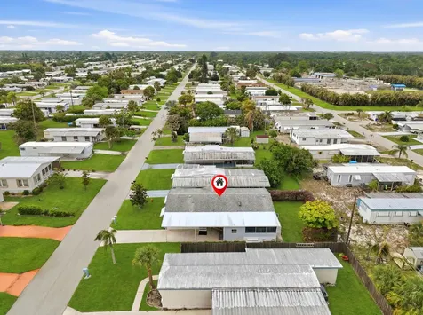 8355 SE Wren Avenue Hobe Sound FL 33455
