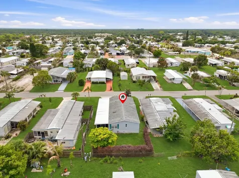 8355 SE Wren Avenue Hobe Sound FL 33455