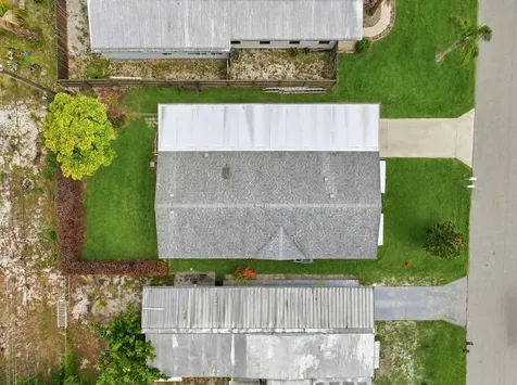 8355 SE Wren Avenue Hobe Sound FL 33455