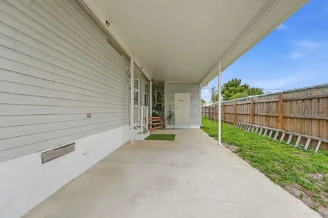 8355 SE Wren Avenue Hobe Sound FL 33455